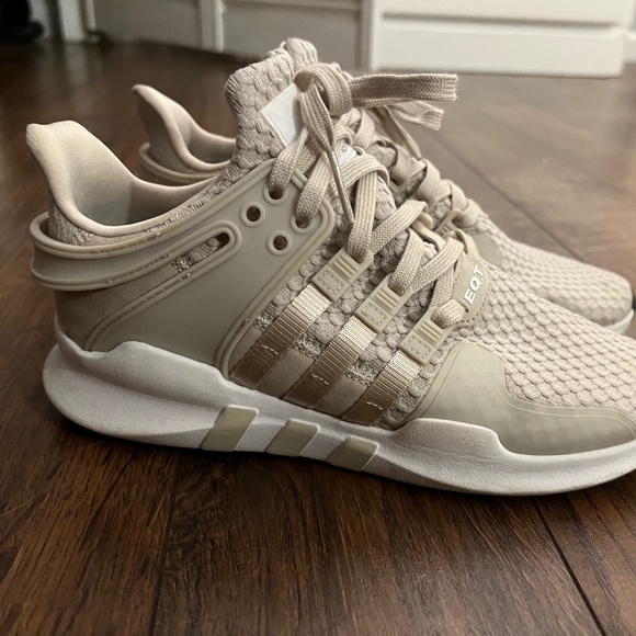 Shoes - Picture 1 of 2